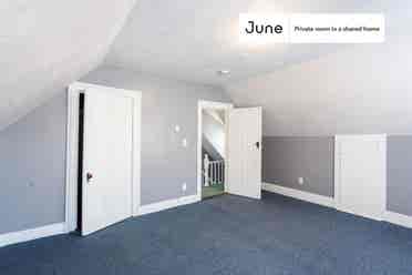 4 BR in Boston