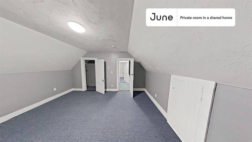 4 BR in Boston
