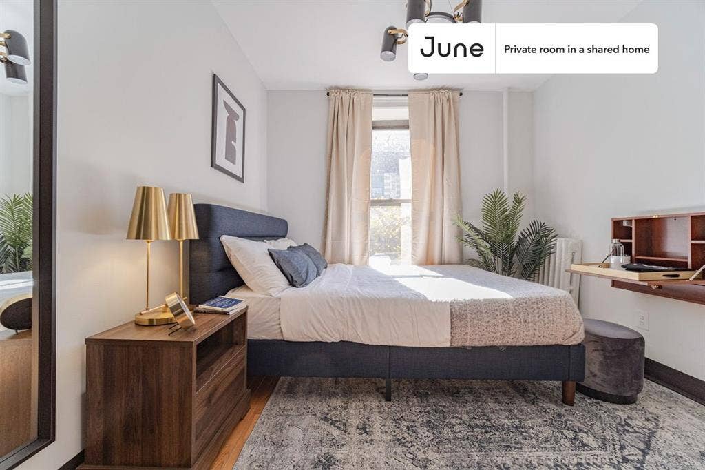 4 BR in New York City
