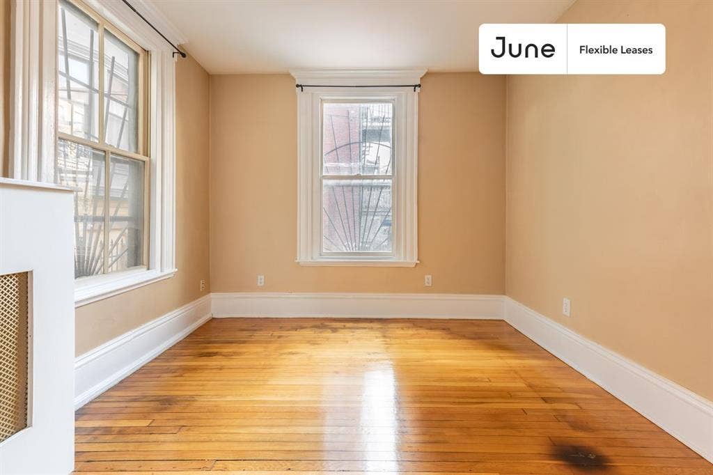 1 BR in Boston