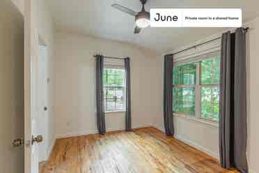 4 BR in Austin