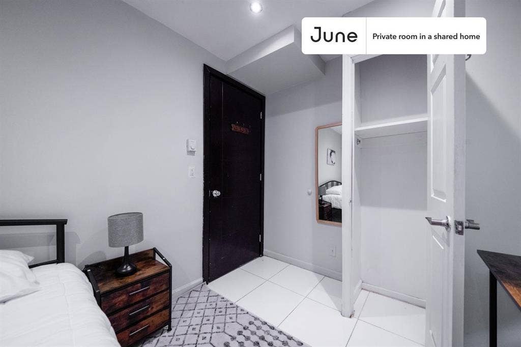 5 BR in New York City