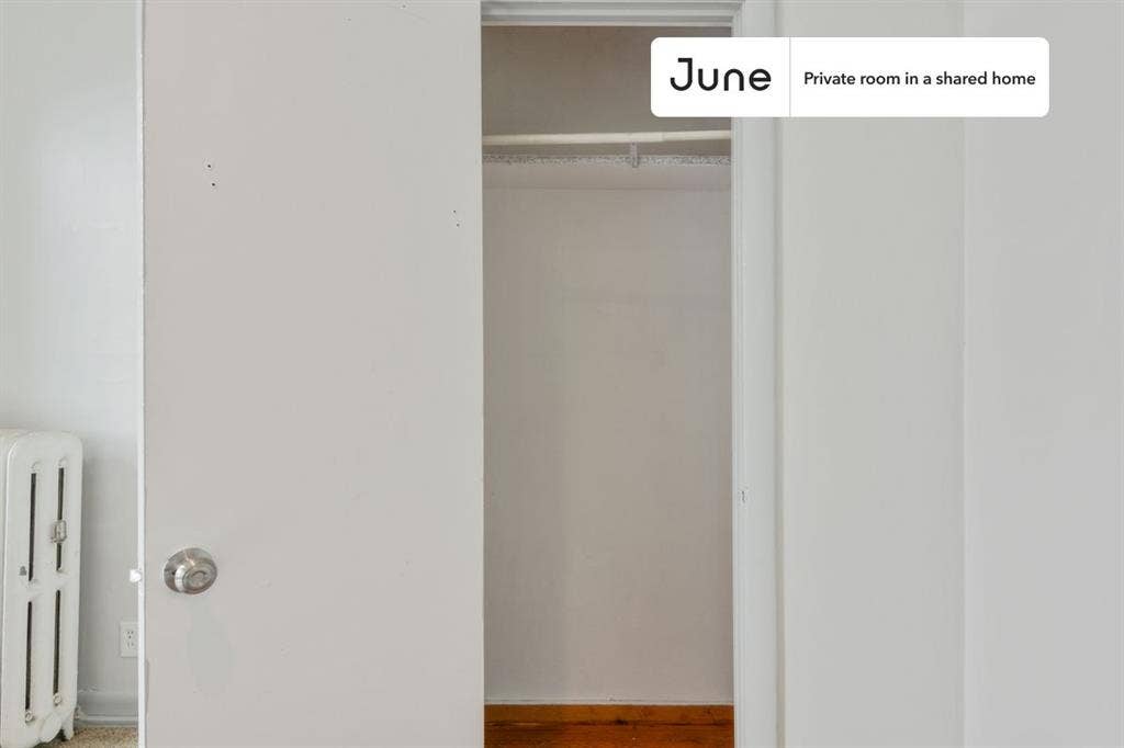 4 BR in Boston