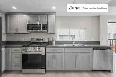 5 BR in Los Angeles