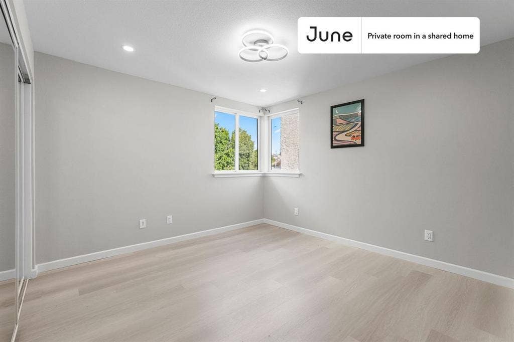 5 BR in Los Angeles