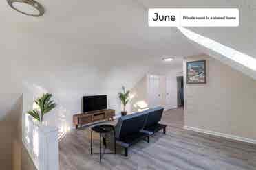 6 BR in Boston