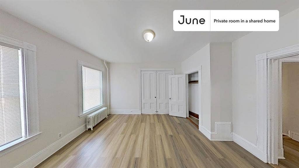 3 BR in Boston