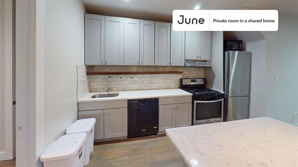 3 BR in New York City