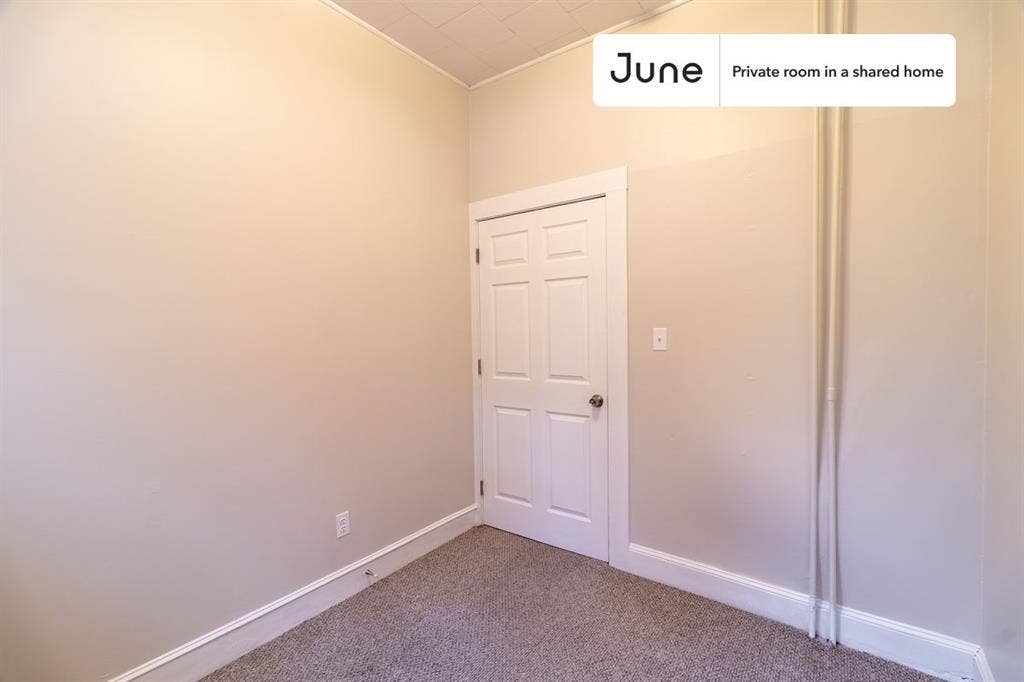3 BR in Boston