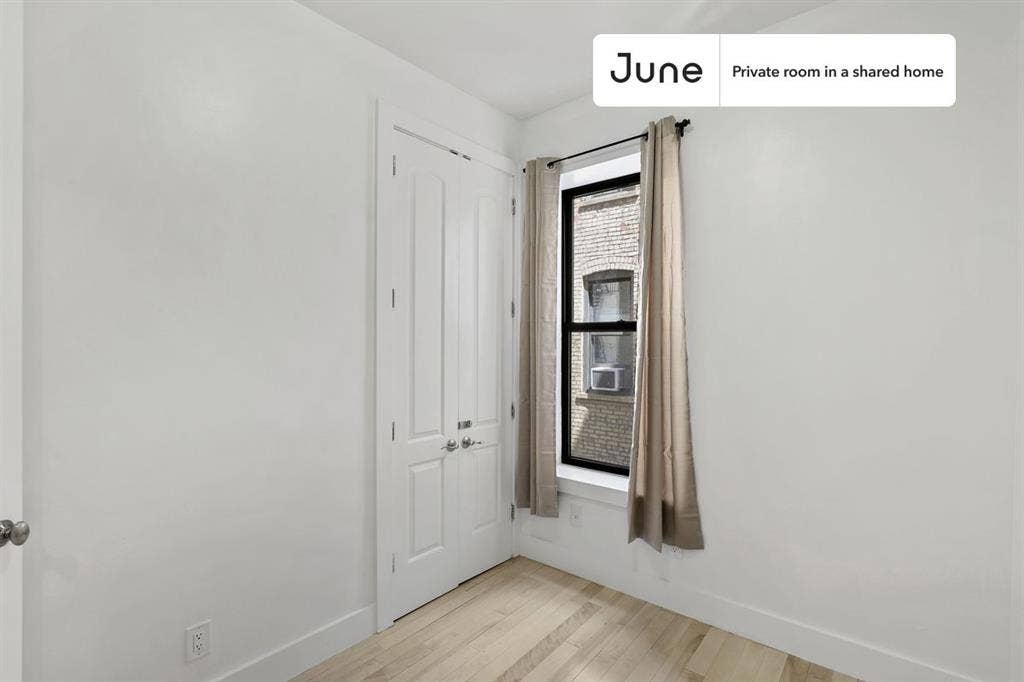 4 BR in New York City