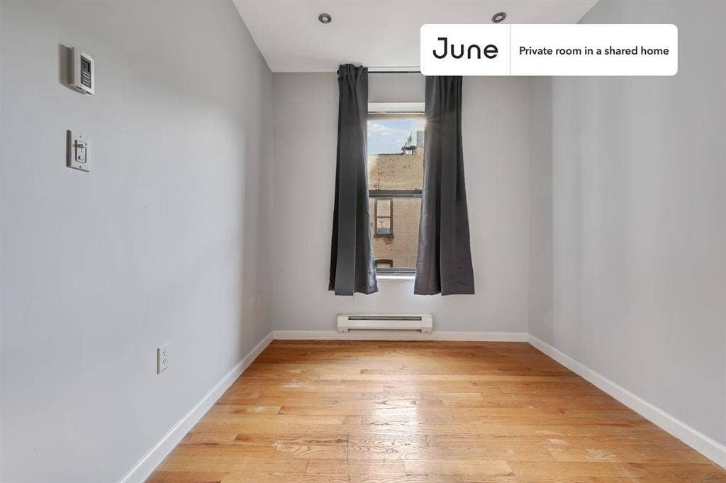 4 BR in New York City