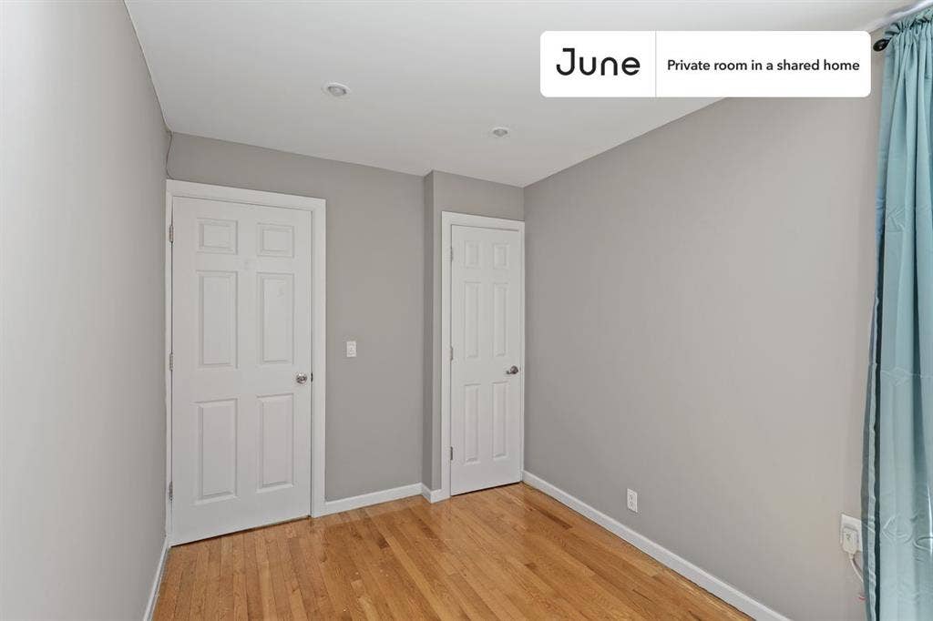 3 BR in New York City