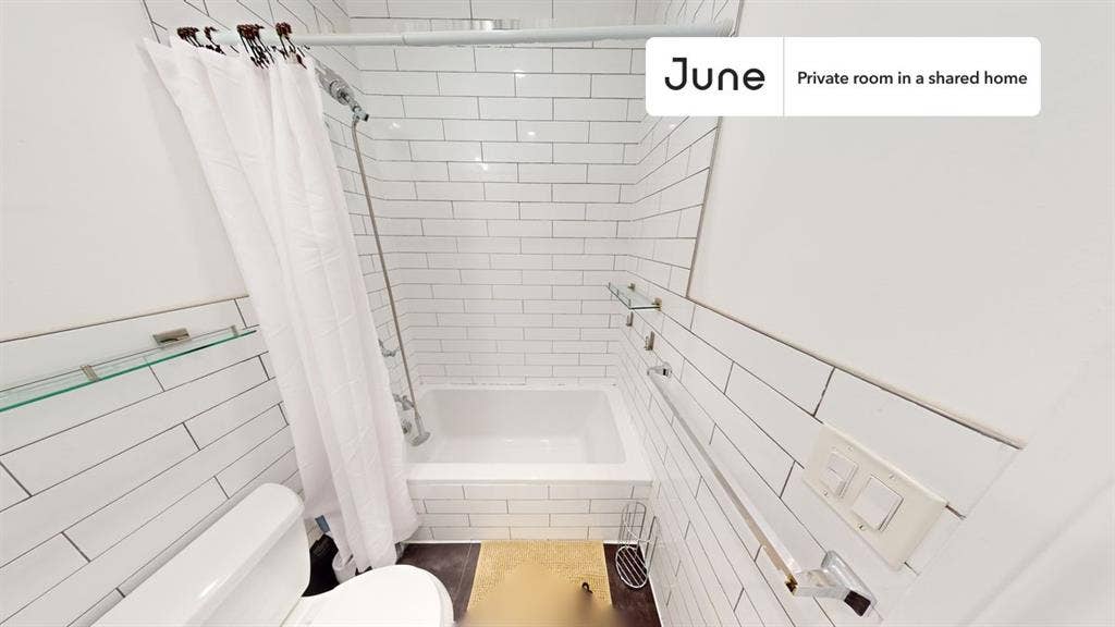 3 BR in New York City