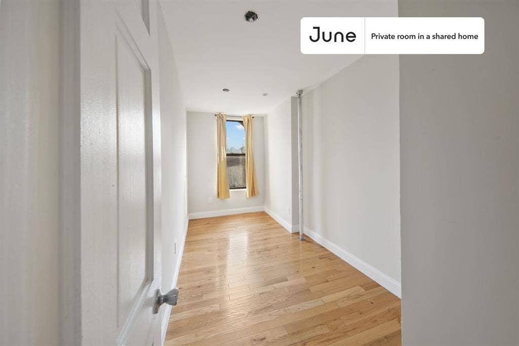 4 BR in New York City