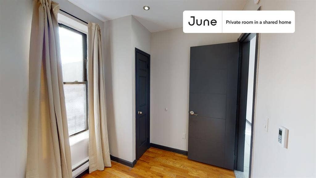 3 BR in New York City