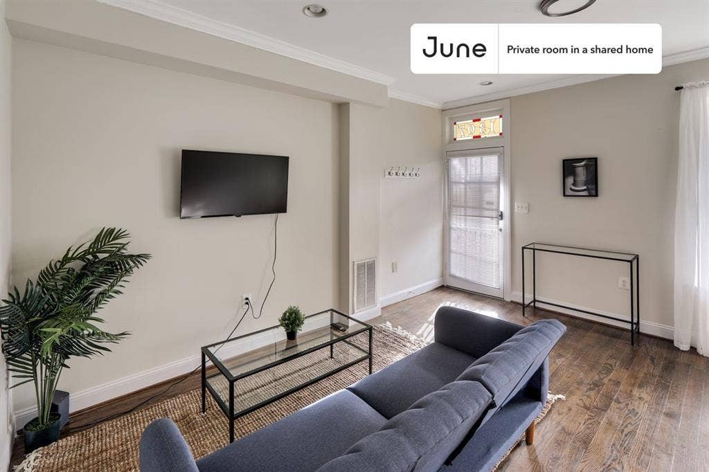 3 BR in Washington DC
