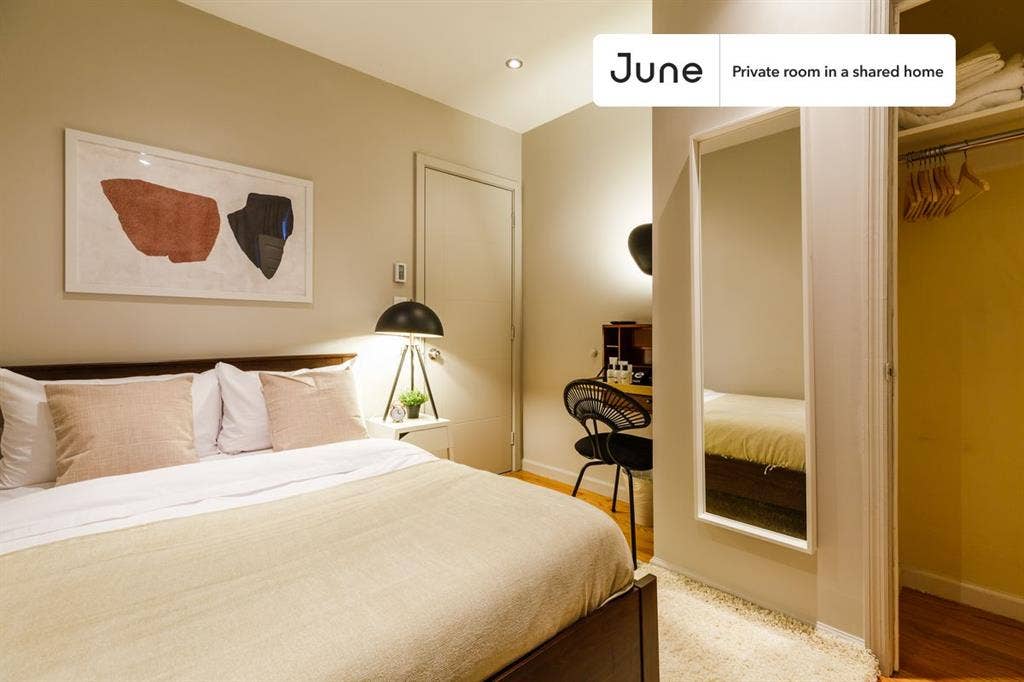 4 BR in New York City