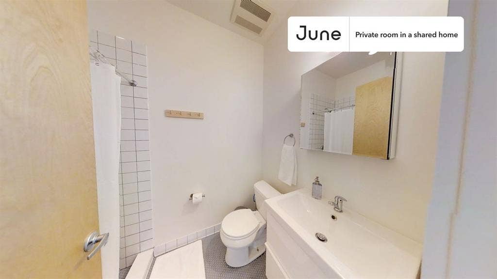 6 BR in New York City