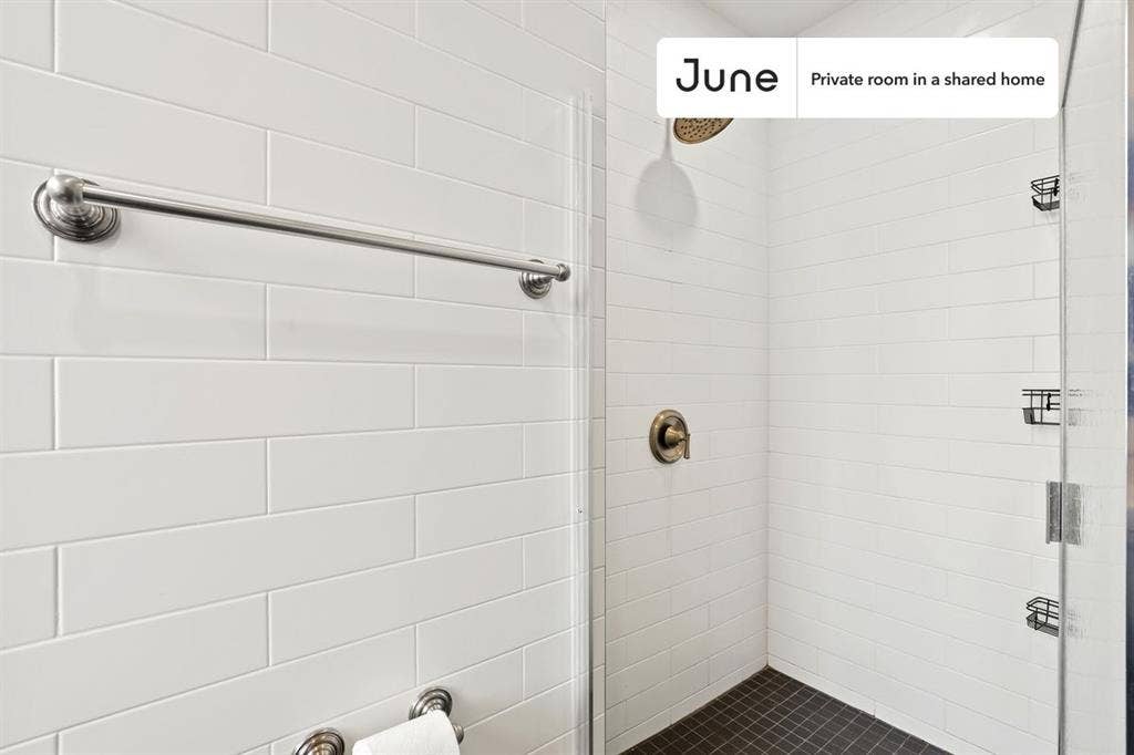 2 BR in New York City