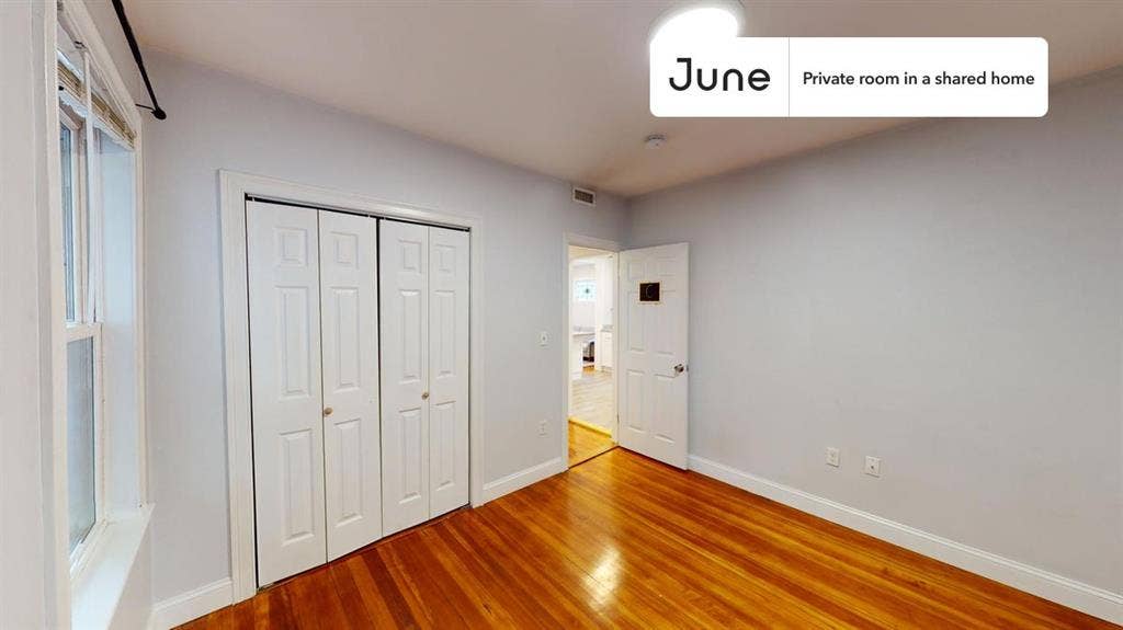 3 BR in Boston