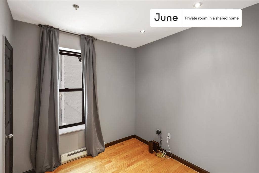 4 BR in New York City