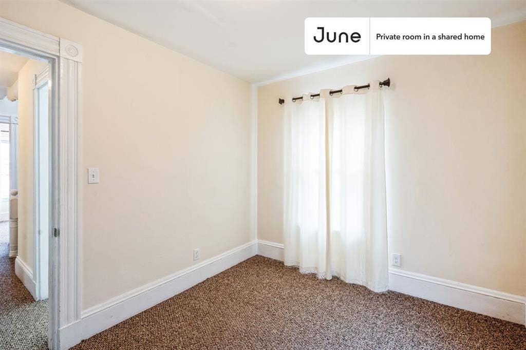 6 BR in Boston