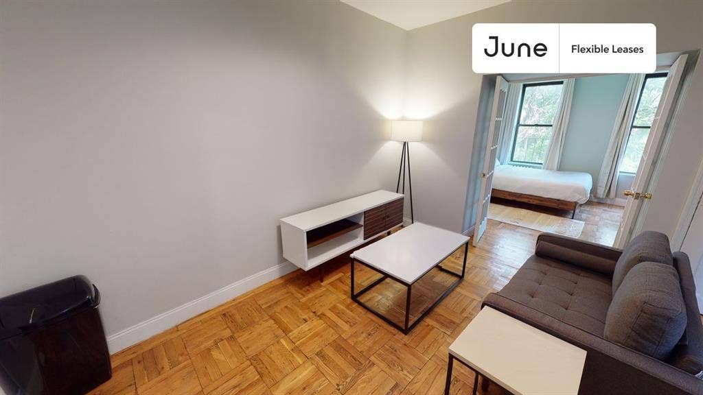 1 BR in New York City