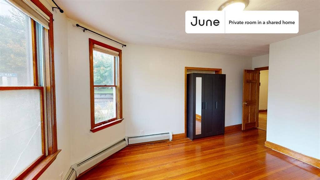 5 BR in Boston
