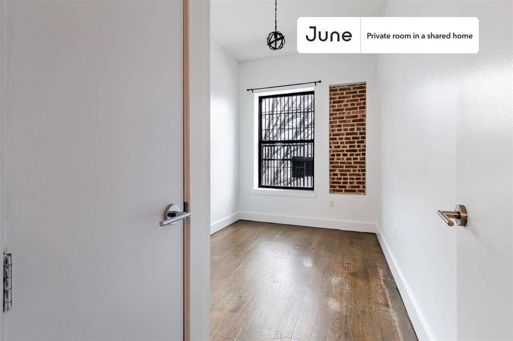 4 BR in New York City