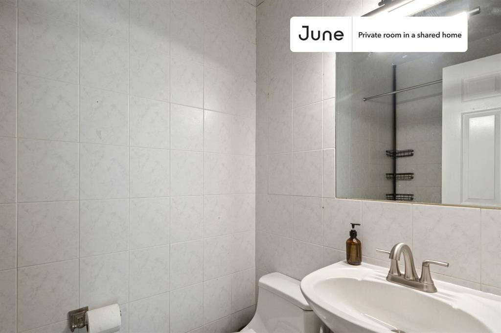 4 BR in Boston