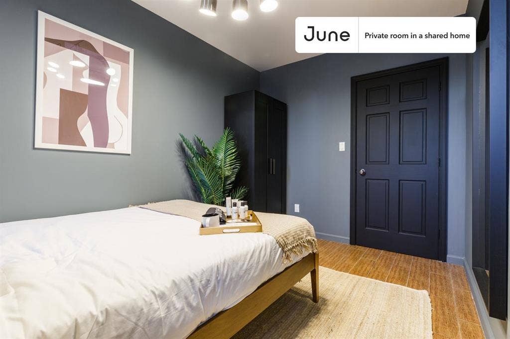 3 BR in New York City