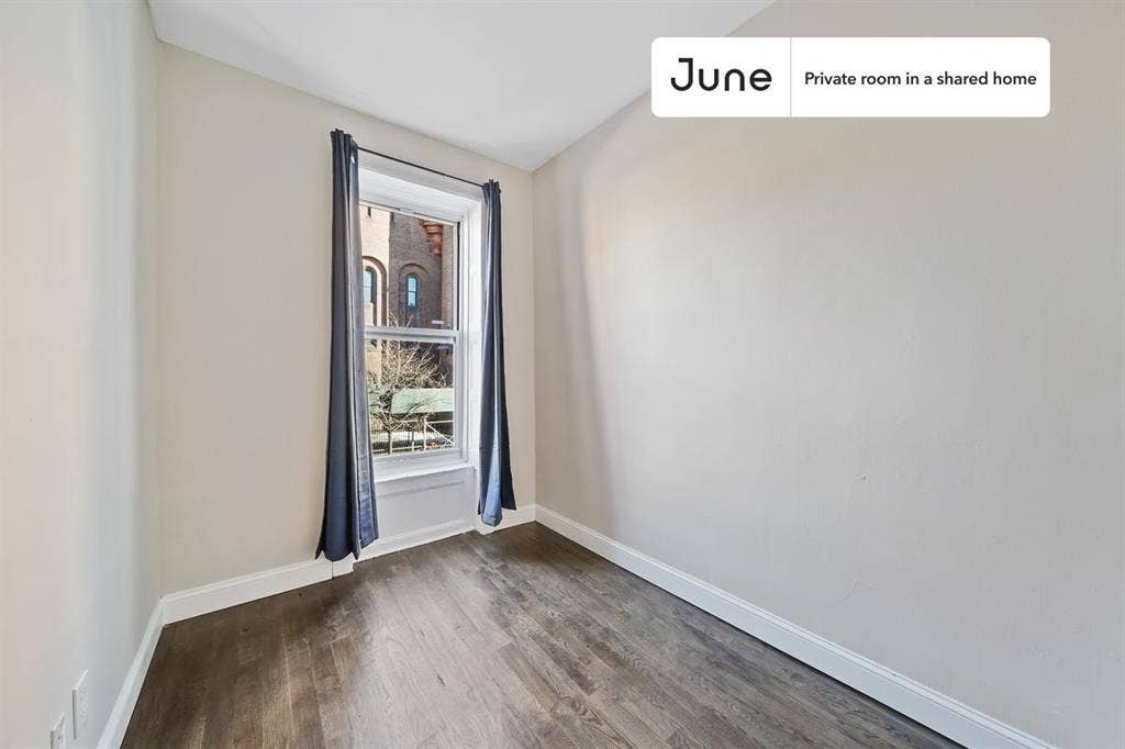 4 BR in New York City