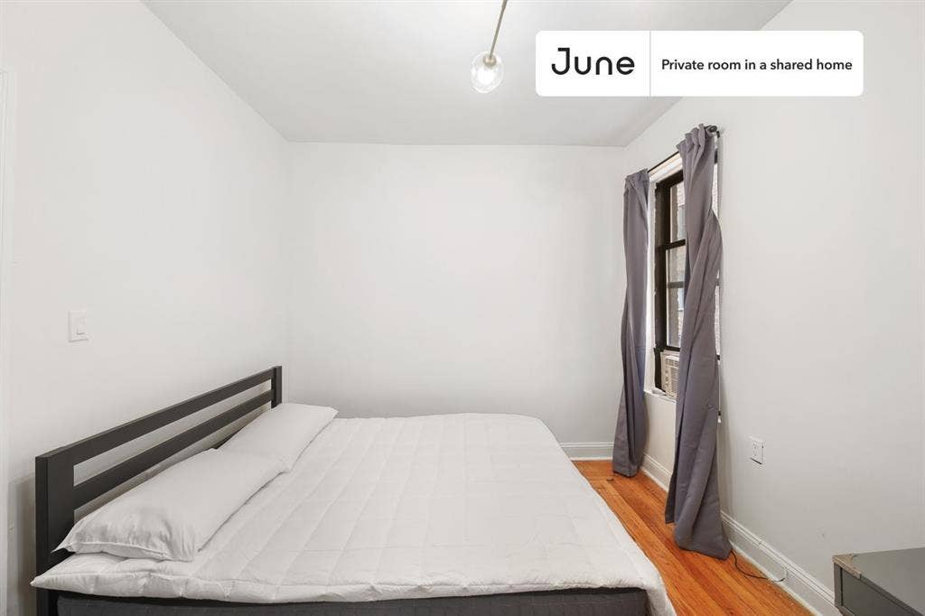 3 BR in New York City