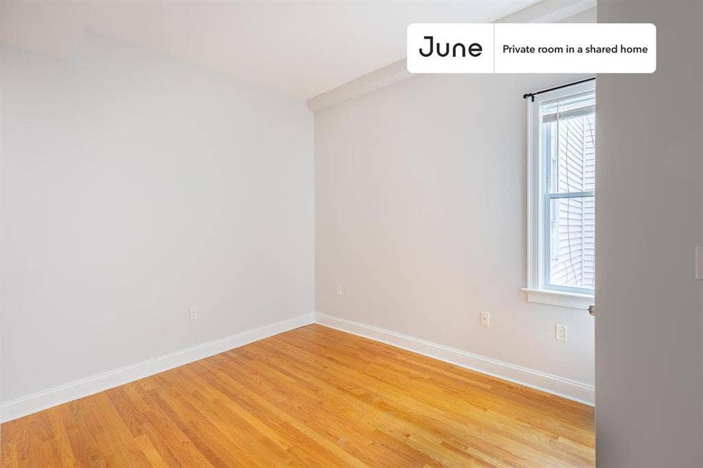 3 BR in Boston