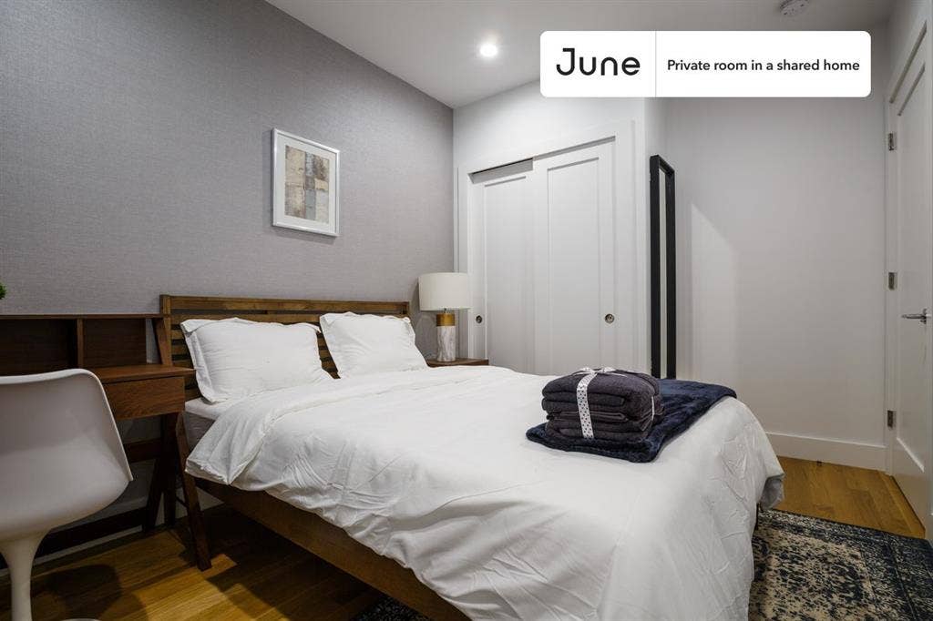4 BR in New York City