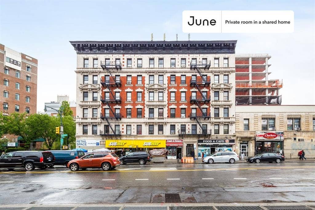 2 BR in New York City