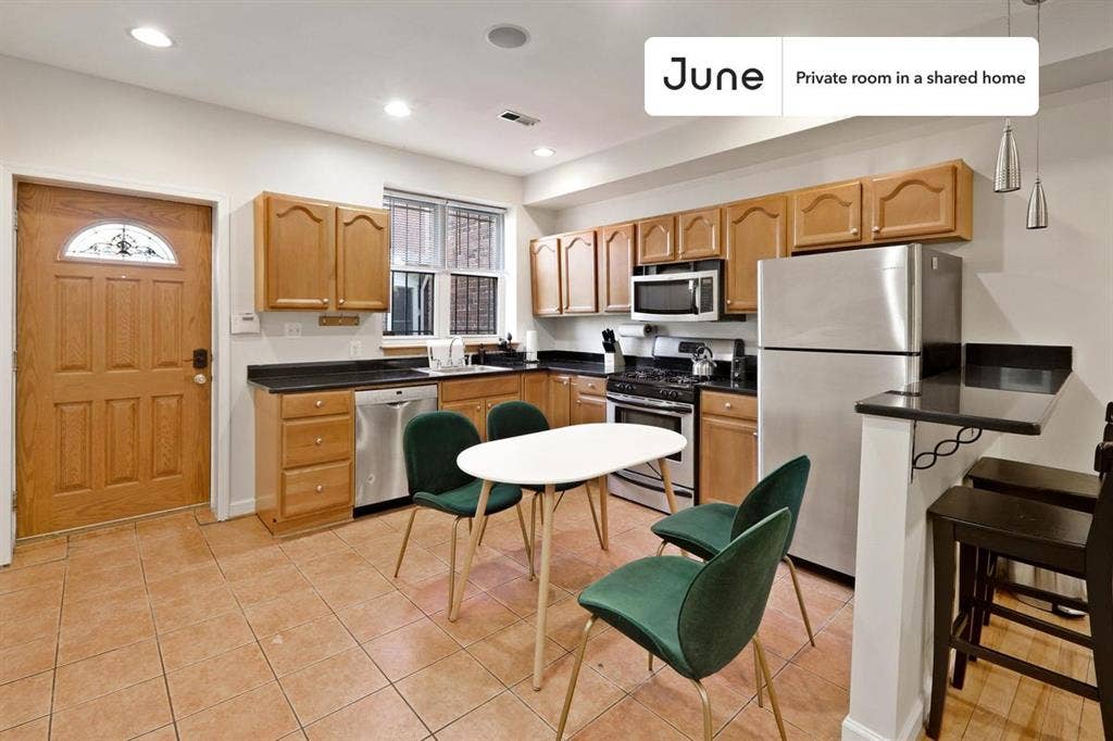 3 BR in Washington DC