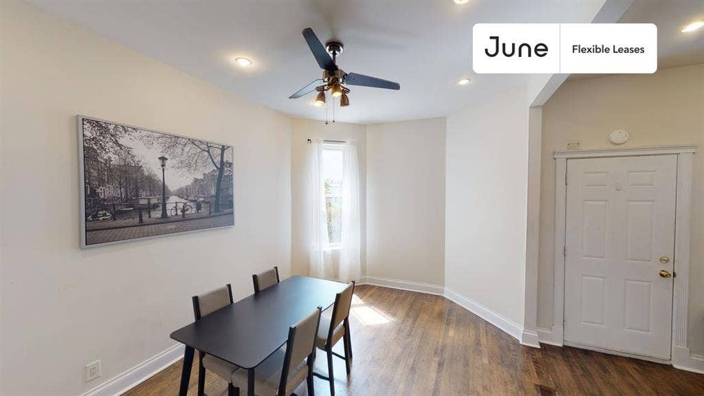 3 BR in Chicago