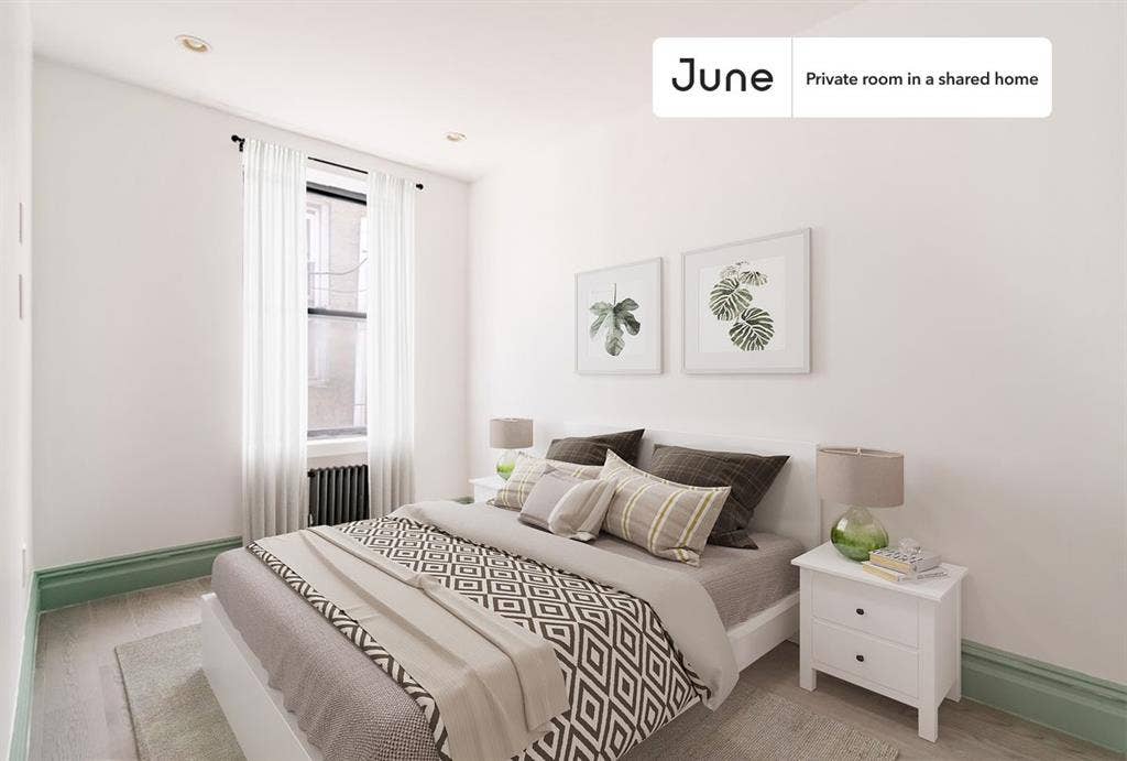 2 BR in New York City