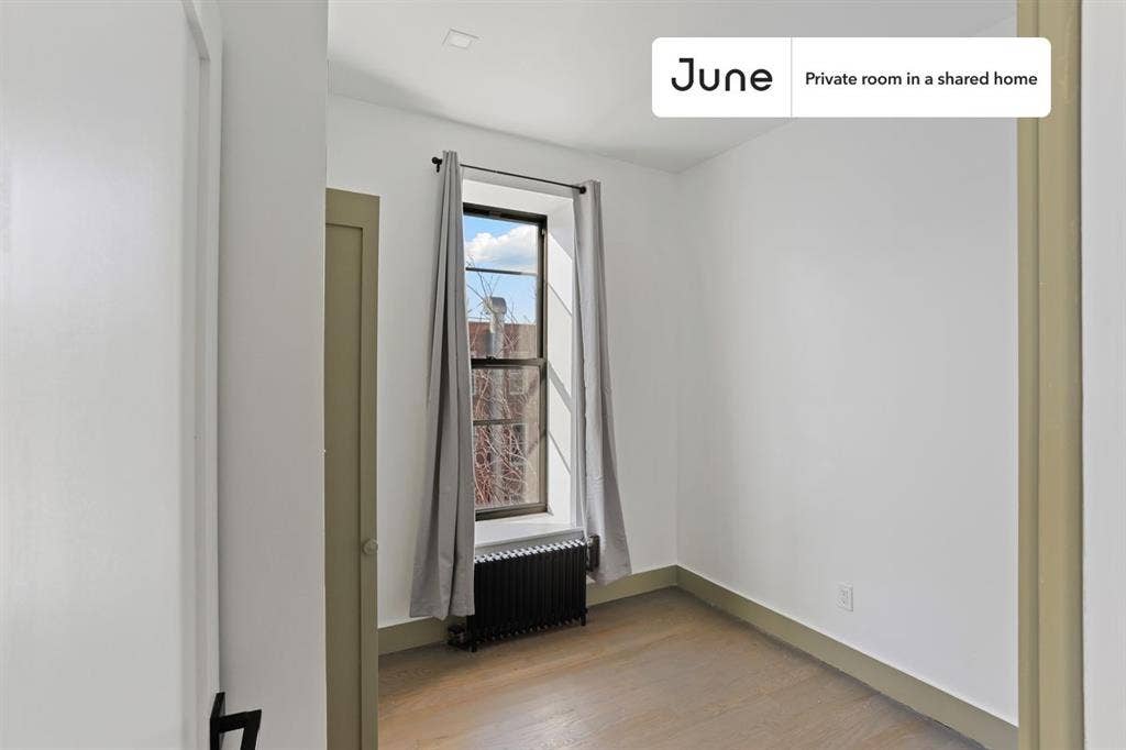 3 BR in New York City