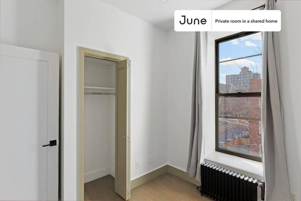 3 BR in New York City