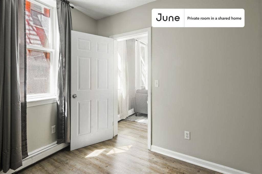 3 BR in Boston