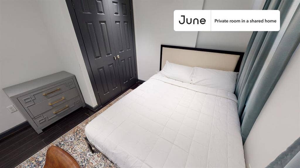 3 BR in New York City