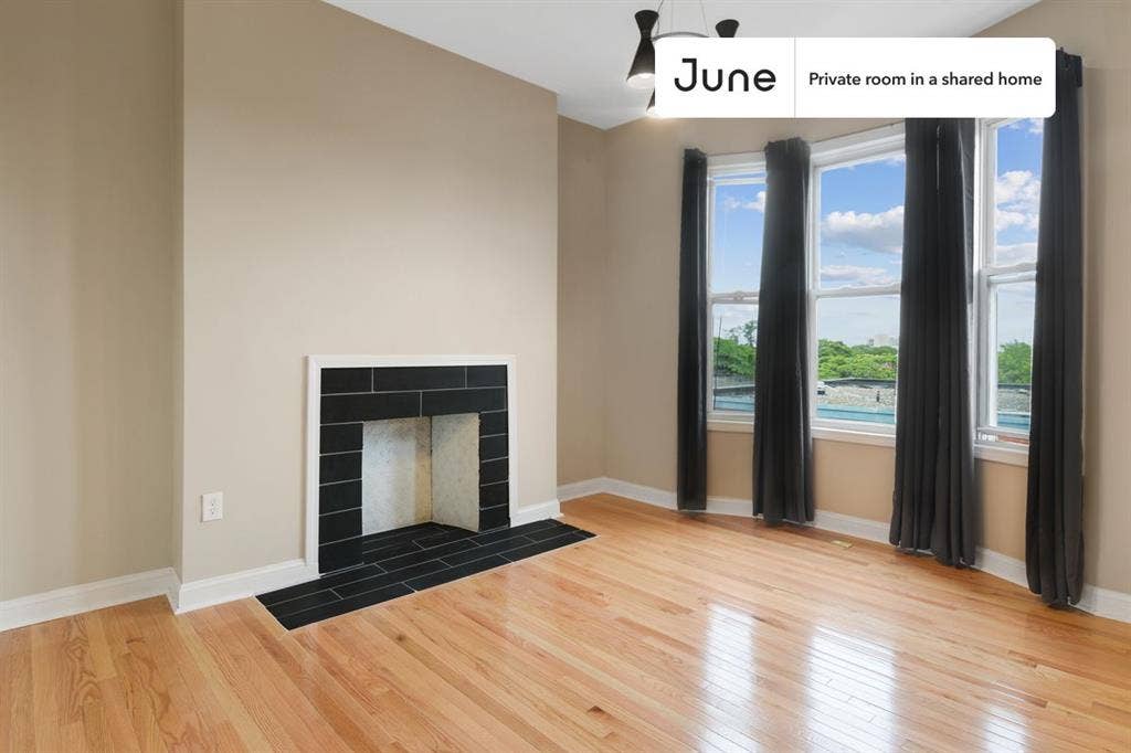 4 BR in Boston