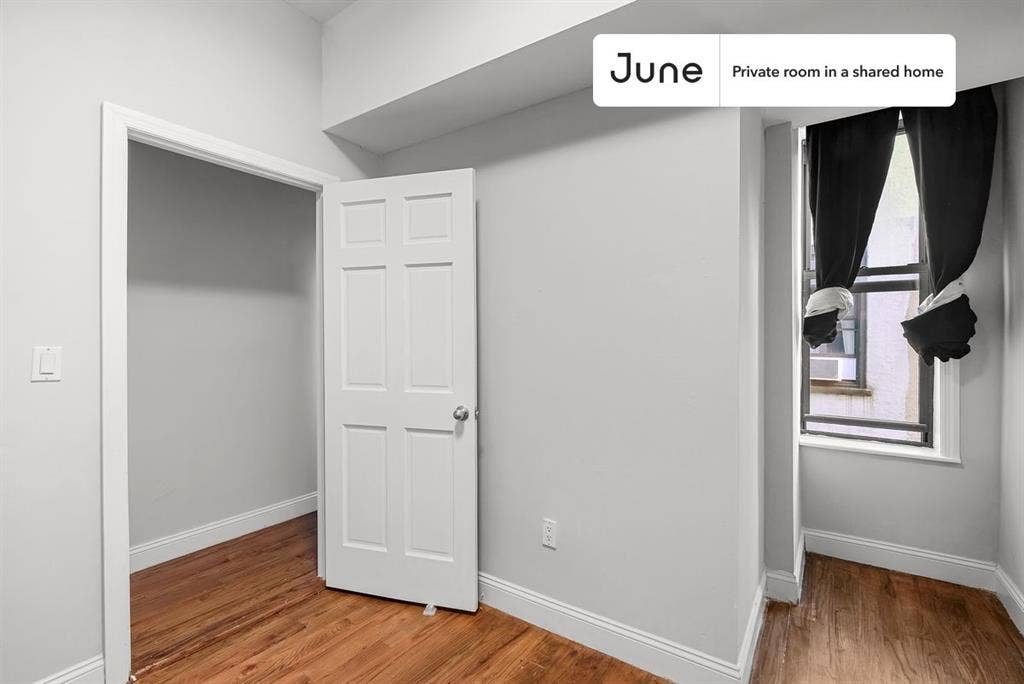 4 BR in New York City