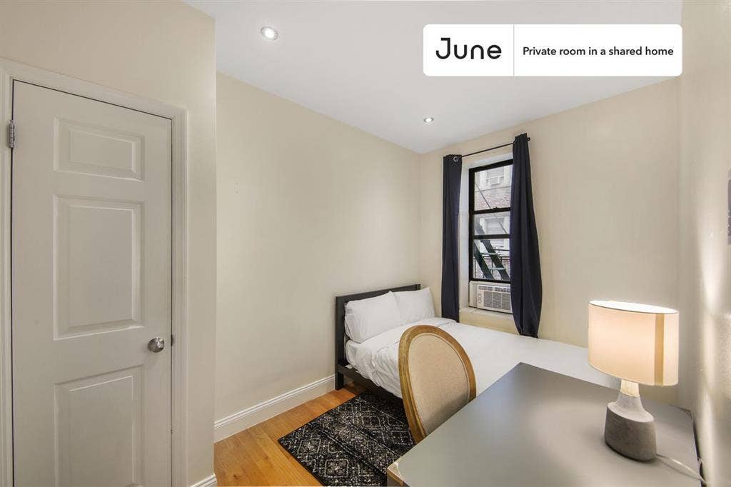 4 BR in New York City