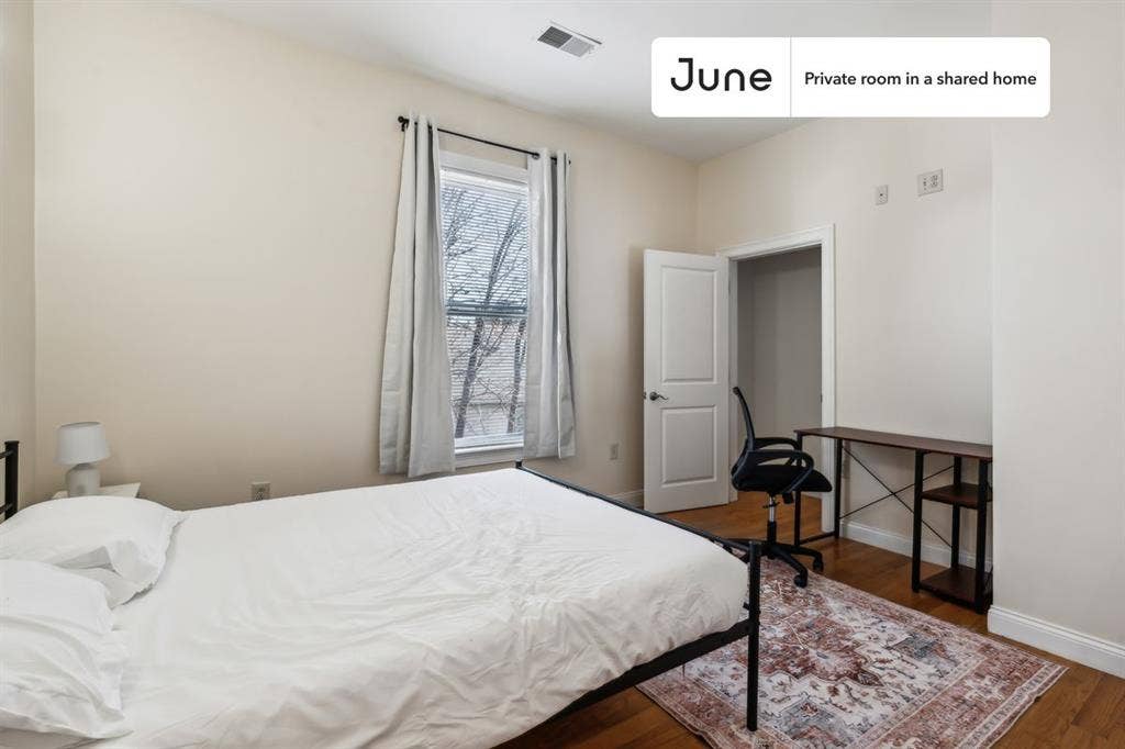 3 BR in Boston
