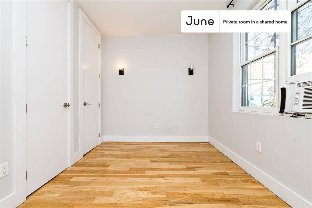 3 BR in New York City