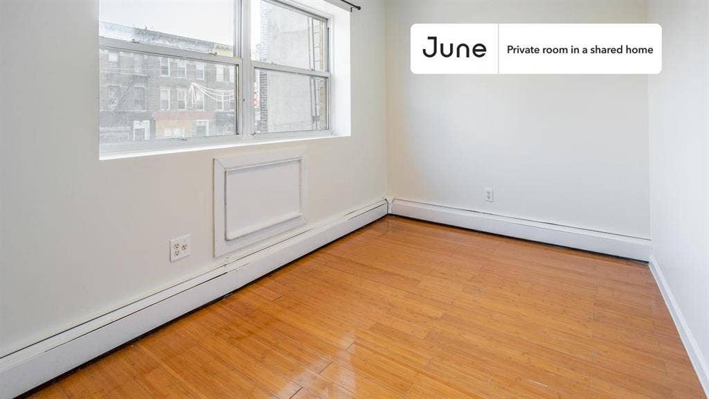 4 BR in New York City