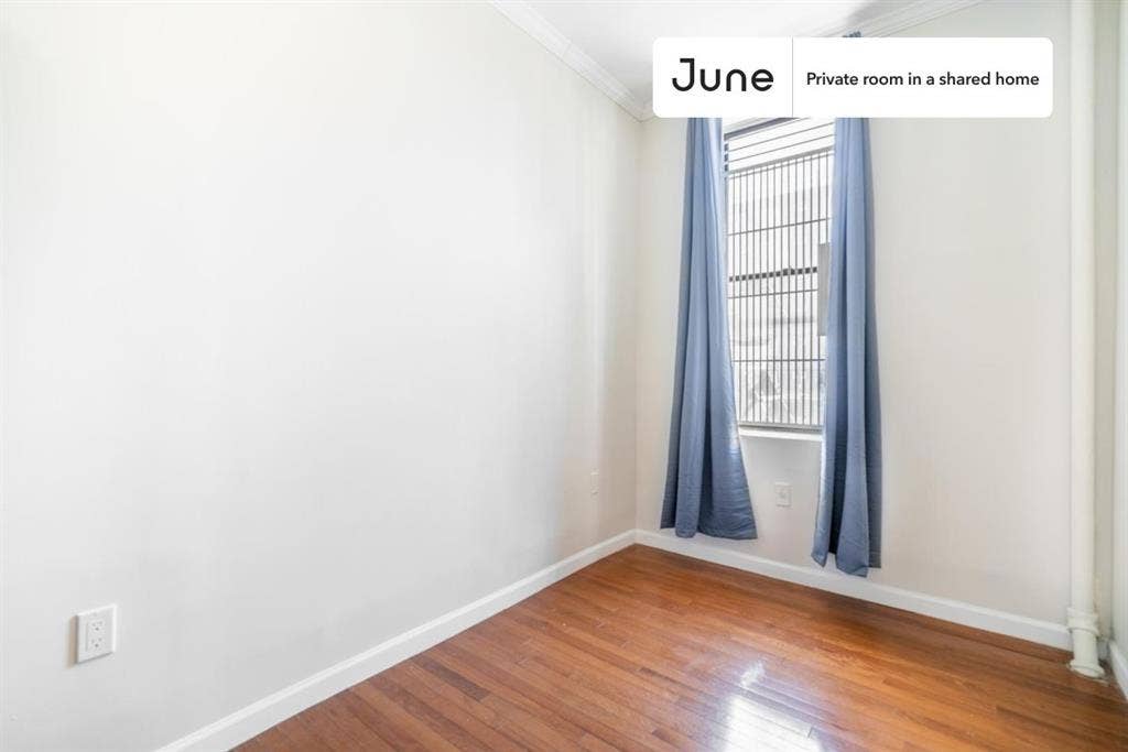 3 BR in New York City